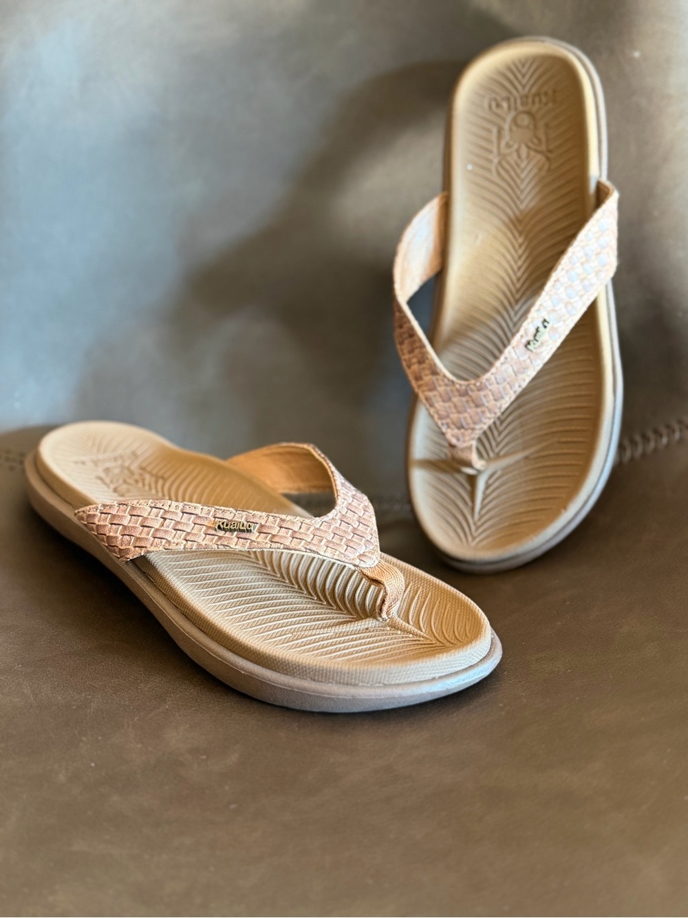 Women’s Kua’Lu Yoga Mat Flip Flops Size 7.5